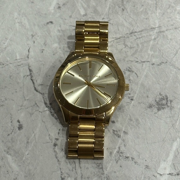 Women’s Michael Kors Watch - Picture 2 of 4